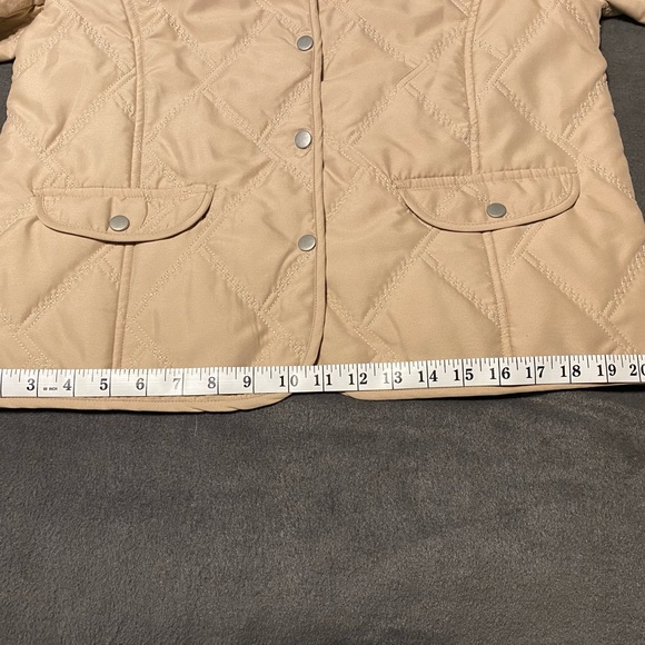 Large Jane Ashley Lightweight Quilted Puffer Jacket. Tab - Picture 7 of 12